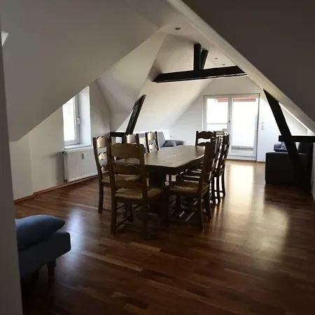 Liliencronstrasse Apartamento *